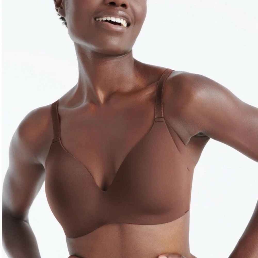 Knix‎ Wing Woman Wireless Bra Size 7+